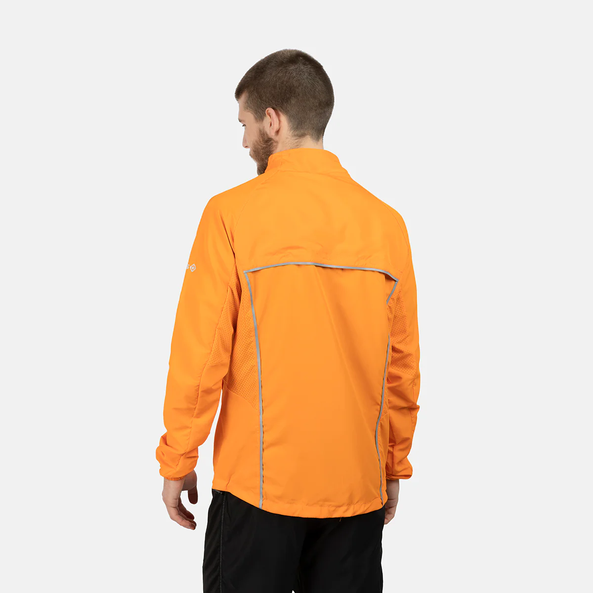 CHAQUETA CORTAVIENTOS LIGERA BREZEL II - Image 12