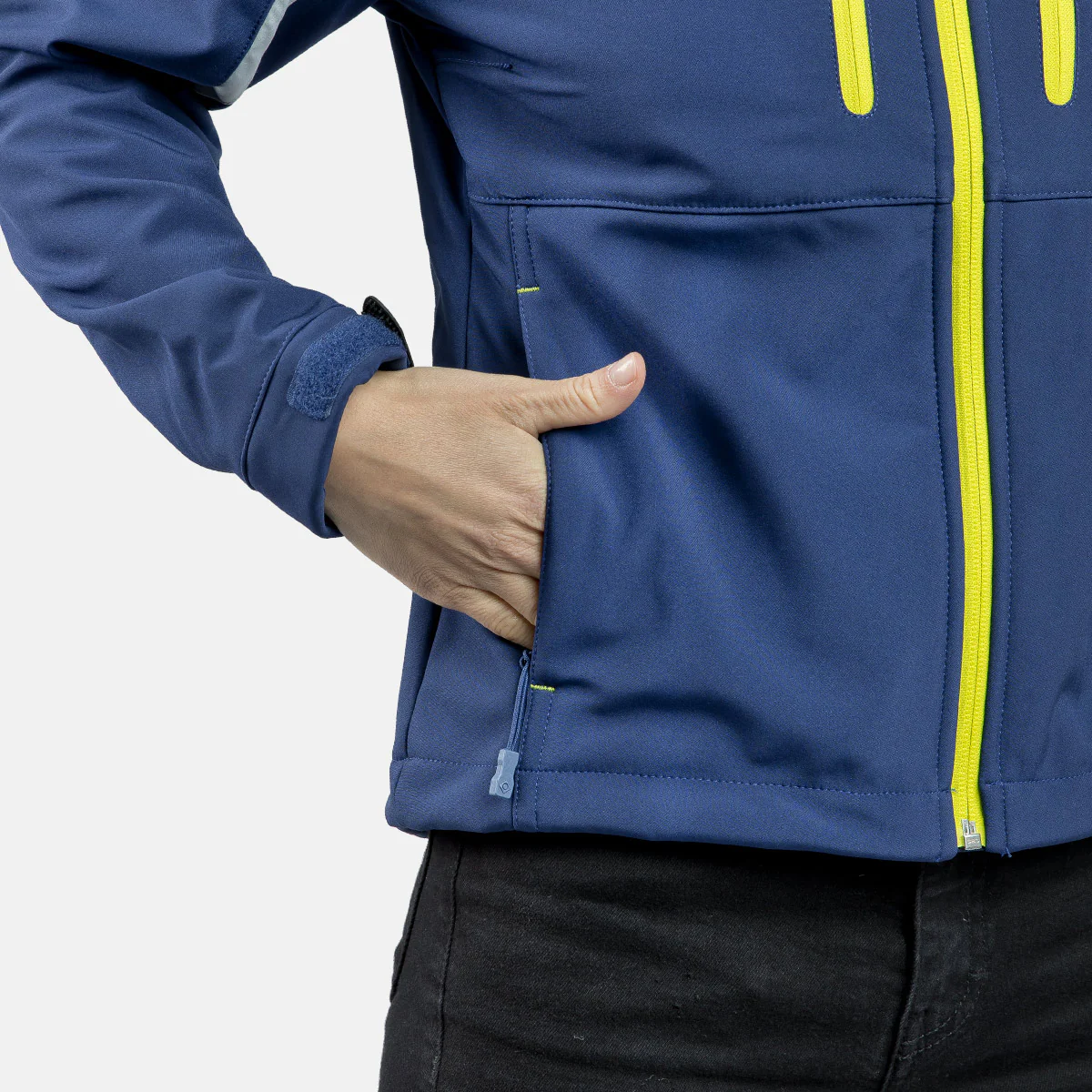 CHAQUETA DE SOFTSHELL INATYE - Image 65