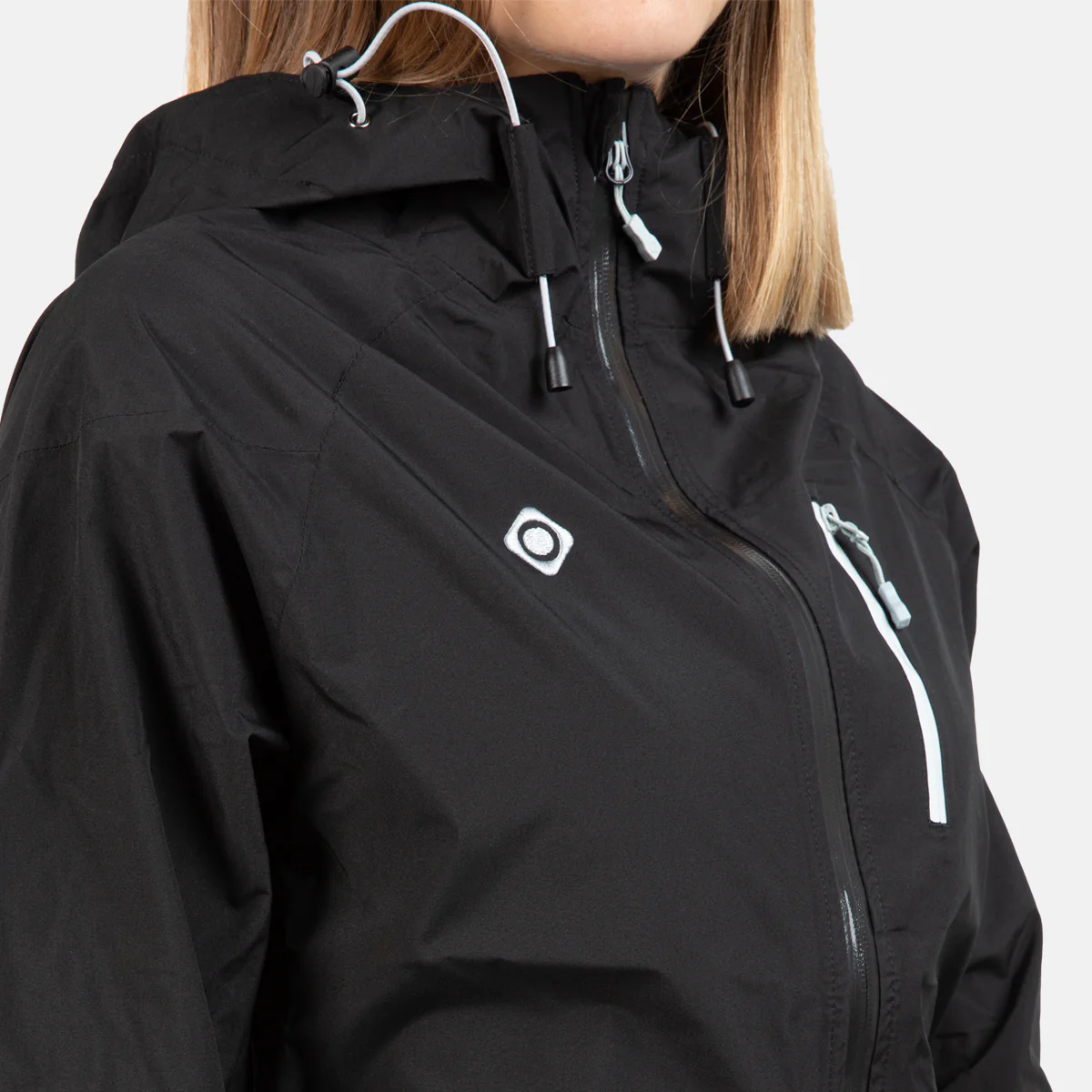 CHAQUETA IMPERMEABLE KARAKO W - Image 14