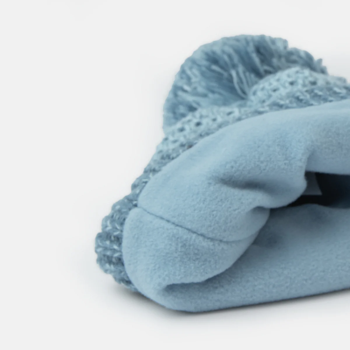 GORRO DE INVIERNO DE PUNTO KAZBEK - Image 9