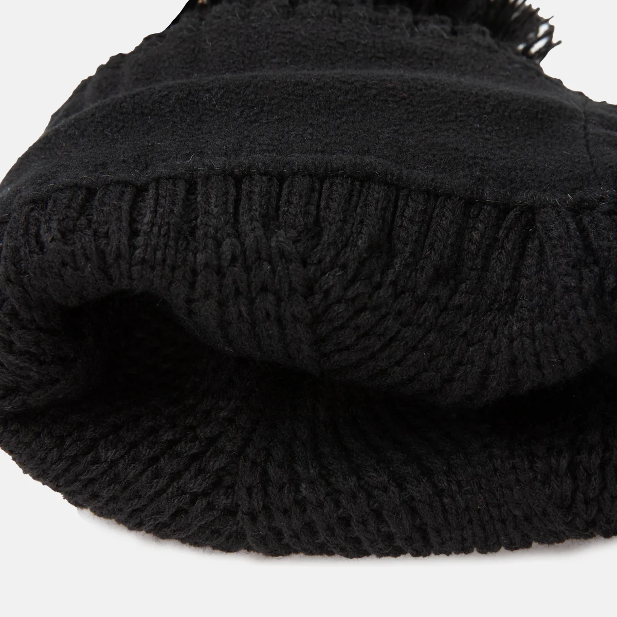 GORRO DE INVIERNO DE PUNTO LITAGO - Image 3